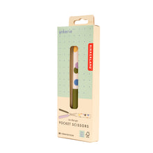 Cargar imagen en el visor de la galería, Kikkerland Tijeras De Bolsillo Para Llevar INK25-A Assorted