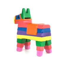 Cargar imagen en el visor de la galería, Kikkerland Alcancía de piñata PP24-C