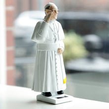 Cargar imagen en el visor de la galería, kikkerland papa solar 1607