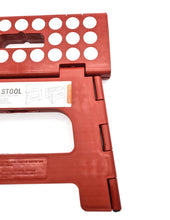 Cargar imagen en el visor de la galería, Kikkerland banco bajo "rhino ii" plegable rojo ZZ12-R