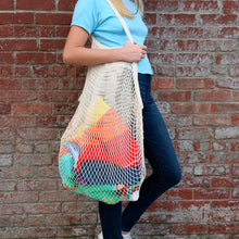 Cargar imagen en el visor de la galería, kikkerland bolsa de red tamaño xl de algodón BB003