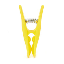 Cargar imagen en el visor de la galería, kikkerland sujetador para bolsa arcoiris 8 pzas BC27