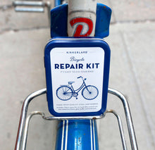 Cargar imagen en el visor de la galería, Kikkerland juego para reparar la bici CD119