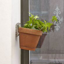 Cargar imagen en el visor de la galería, kikkerland ganchos sostiene macetas 3 pzas CD156