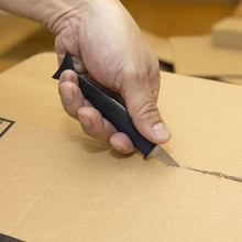 Cargar imagen en el visor de la galería, Kikkerland Cortador De Caja De Pez Espada CD668