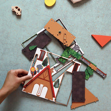 Cargar imagen en el visor de la galería, Kikkerland Haz Tu Propia Casa Meteorológica CD681