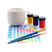 Cargar imagen en el visor de la galería, Kikkerland decora tu propio kit de tazas CR05