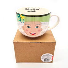 Cargar imagen en el visor de la galería, kikkerland taza de porcelana de la reyna isabel ii CU305