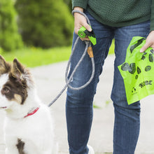 Cargar imagen en el visor de la galería, Kikkerland bolsa ecológica para perros DIG19
