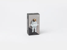 Cargar imagen en el visor de la galería, Doiy abrebotellas metálico de astronauta DYBOPHOWH