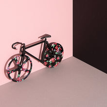Cargar imagen en el visor de la galería, Doiy cortador de pizza bici "wild rose" DYFIXIEWR