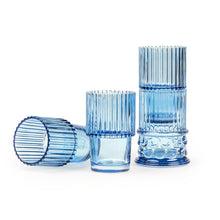 Cargar imagen en el visor de la galería, VASOS DE VIDRIO "HESTIA" COLUMNAS AZULES