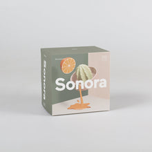 Cargar imagen en el visor de la galería, Doiy exprimidor de ceramica sonora cafe DYSONMJBR