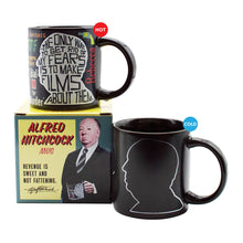 Cargar imagen en el visor de la galería, Taza Alfred Hitchcock