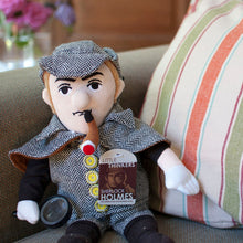 Cargar imagen en el visor de la galería, Muñeco De Peluche Sherlock Holmes