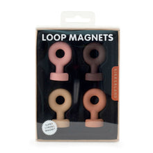 Cargar imagen en el visor de la galería, Kikkerland adorno de plastico con iman MG74