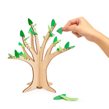 Cargar imagen en el visor de la galería, Kikkerland árbol de la gratitud. incluye 128 hojas ST107