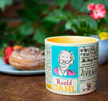 Cargar imagen en el visor de la galería, Taza Roald Dahl Literario 5394
