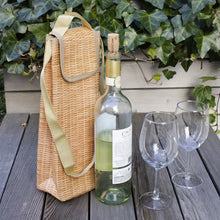 Cargar imagen en el visor de la galería, Kikkerland bolsa termica para vino CU220
