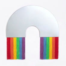 Cargar imagen en el visor de la galería, Doiy espejo de pared grande arcoiris DYRAINBLW
