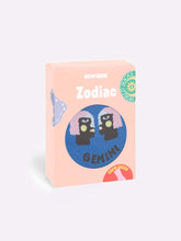 Cargar imagen en el visor de la galería, Doiy calcetines diseño zodiaco geminis EMSNCRZOGE
