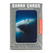 Cargar imagen en el visor de la galería, Kikkerland paquetes de cartas de tiburon GG46
