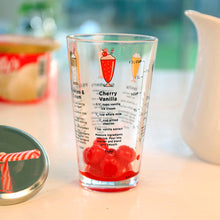 Cargar imagen en el visor de la galería, Kikkerland vaso de recetas &quot;milkshake&quot; GL17
