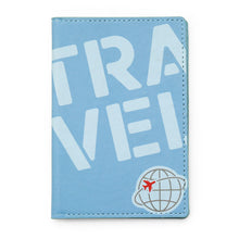 Cargar imagen en el visor de la galería, Kikkerland Funda Pasaporte Jet Set Azul TT60
