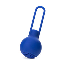 Cargar imagen en el visor de la galería, Kikkerland bocina inhalambrica azul US126-BL
